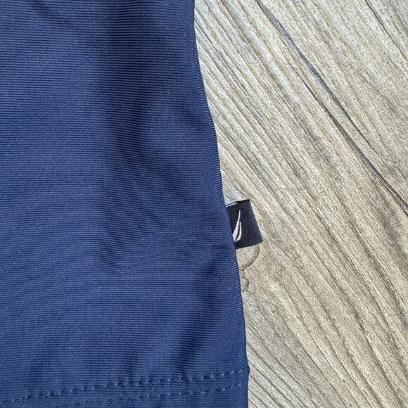 Nautica Swim Top Women’s Size 12 Navy Blue Beach Pool Cruise Vacation - Picture 9 of 9